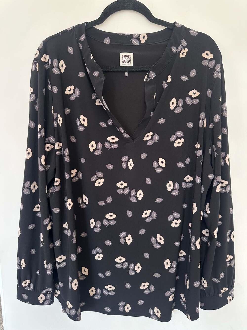 Anne Klein Blouse XL Black Floral Long Sleeve Split Neck Top